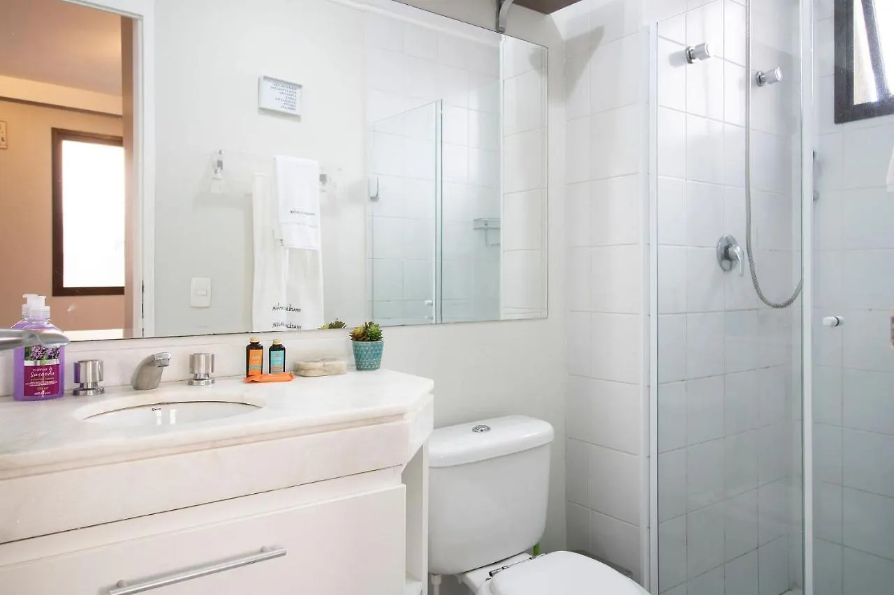 Aconchegante, Metrô, piscina, sauna, Quality Hotel São Paulo Apartamento